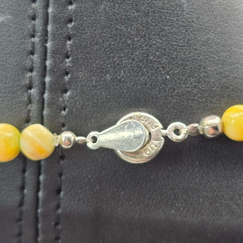 Feng Yue Yellow Mother of Pearl Shell Disc Statement Necklace 18 Inch Chunky